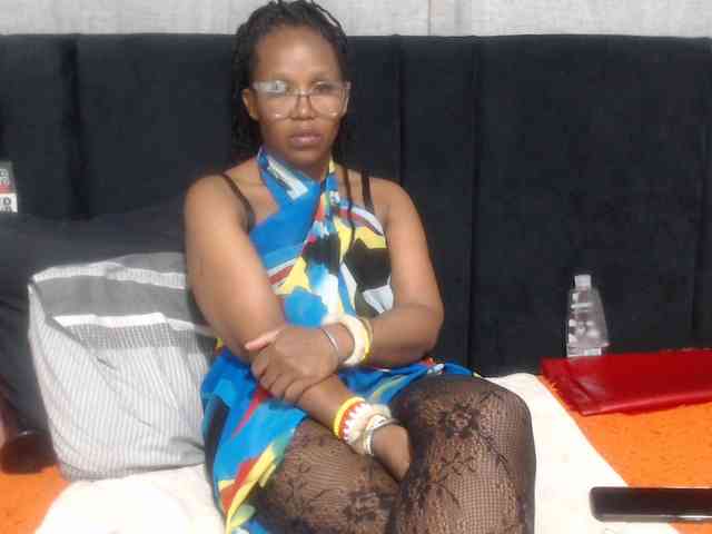 Sheila80 webcam