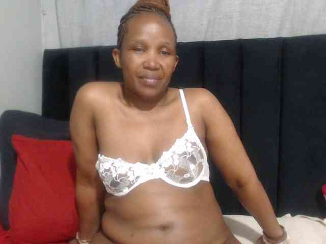 Sheila80 webcam