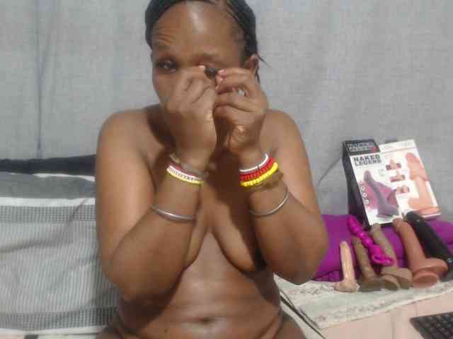 Sheila80 webcam