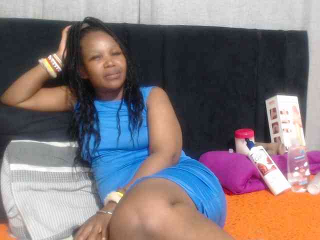 Sheila80 webcam