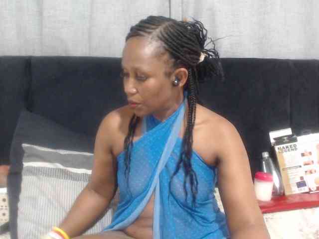 Sheila80 webcam