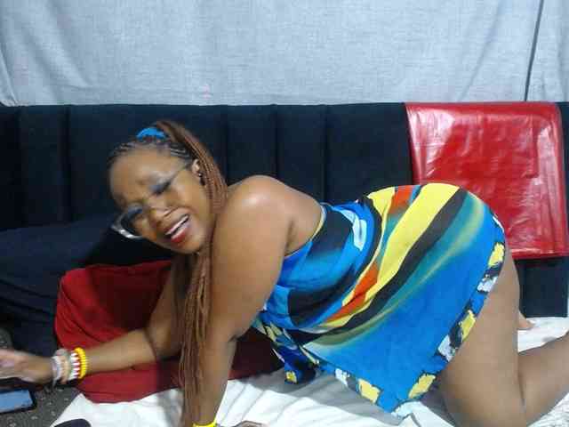 Sheila80 webcam