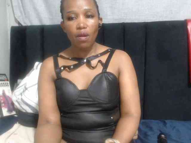 Sheila80 webcam