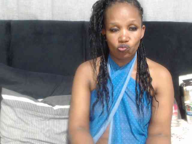 Sheila80 webcam