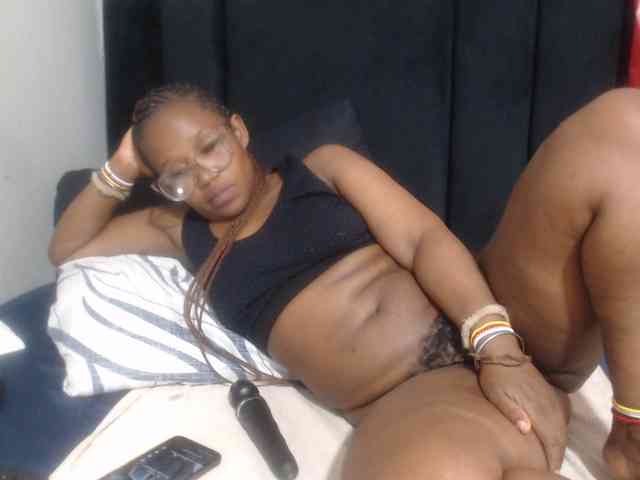 Sheila80 webcam