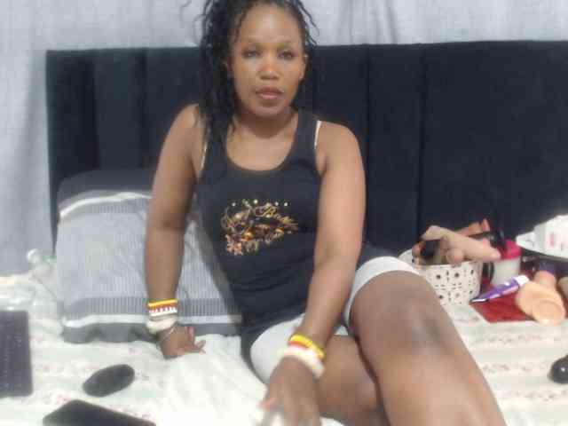 Sheila80 webcam