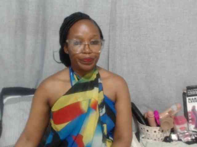 Sheila80 webcam