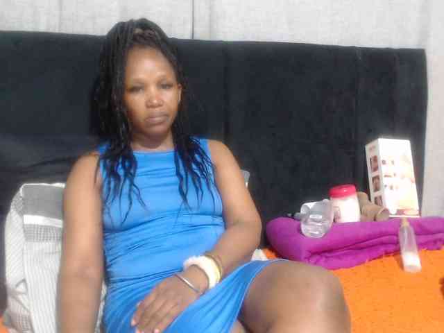 Sheila80 webcam