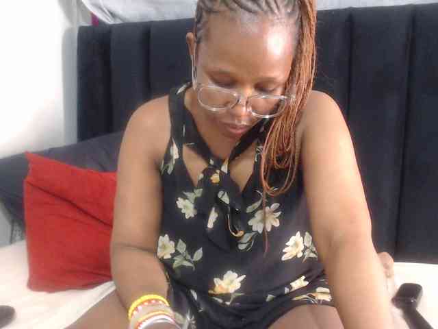 Sheila80 webcam