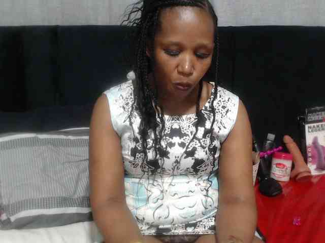 Sheila80 webcam