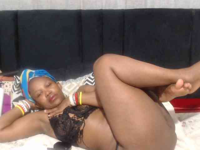 Sheila80 webcam