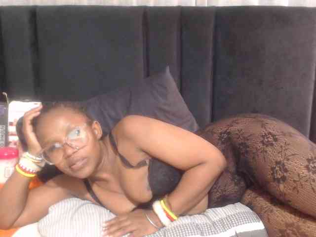Sheila80 webcam