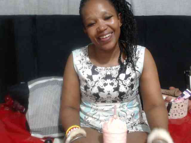 Sheila80 webcam