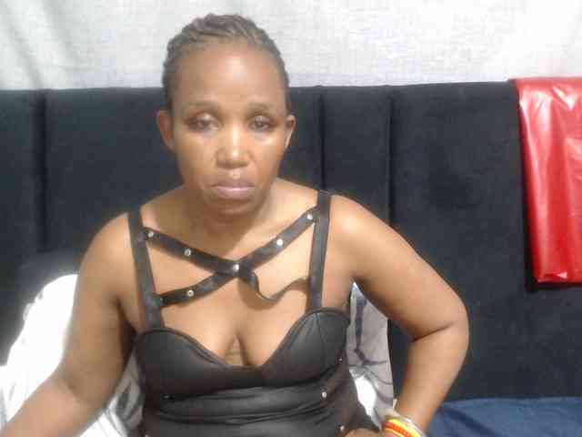 Sheila80 webcam