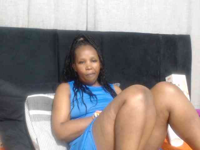 Sheila80 webcam