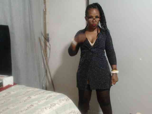 Sheila80 webcam