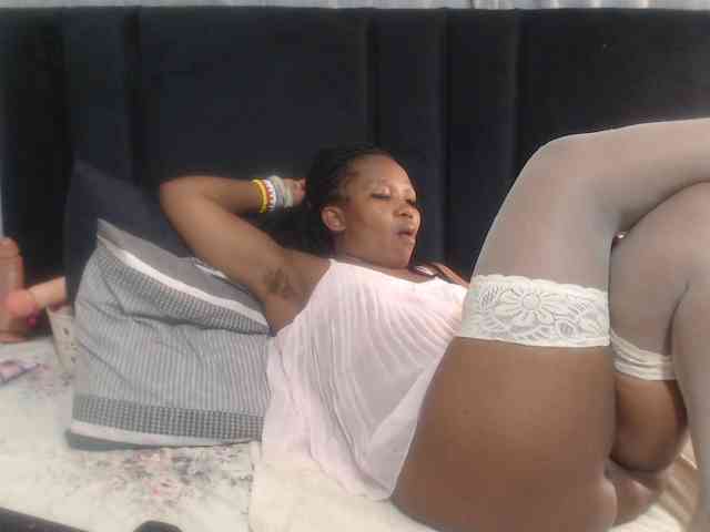 Sheila80 webcam