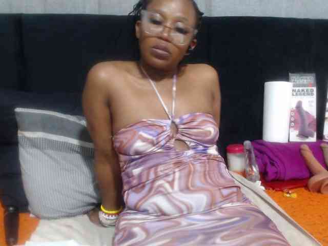 Sheila80 webcam