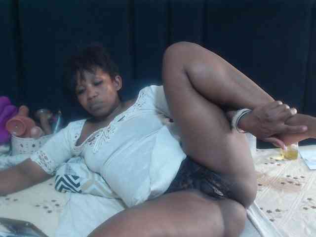 Model: Sheila80