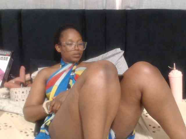 Sheila80 webcam