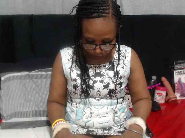 Sheila80 webcam
