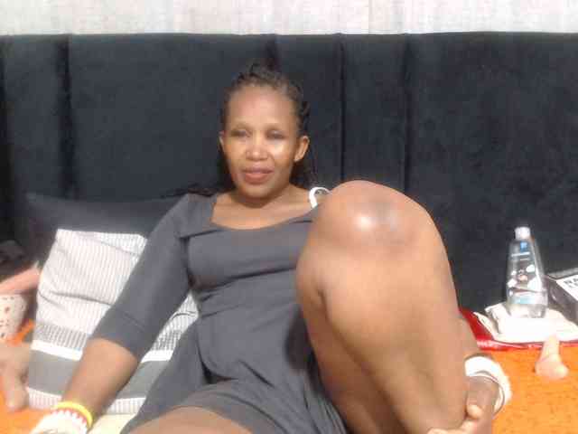 Sheila80 webcam