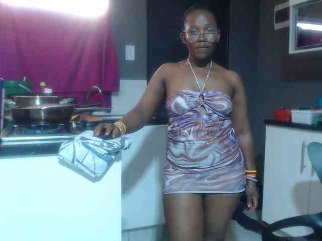 Sheila80 webcam