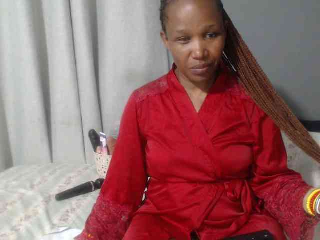 Sheila80 webcam