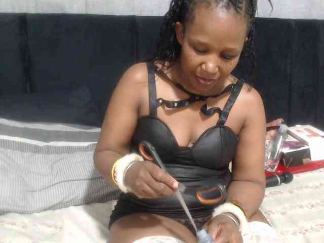 Sheila80 webcam