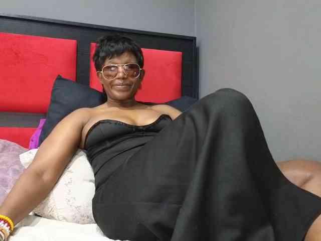 Sheila80