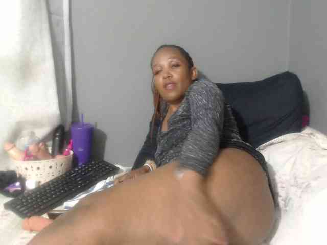 Sheila80 webcam