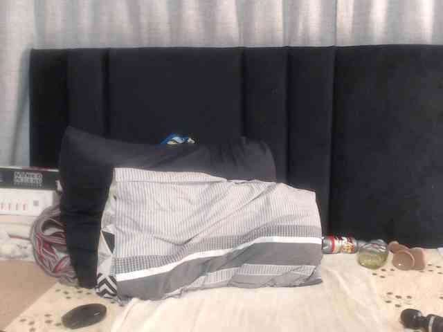 Sheila80 webcam