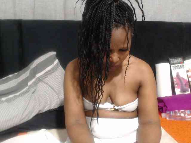 Sheila80 webcam