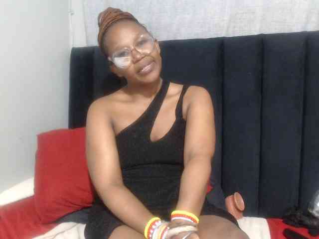 Sheila80 webcam
