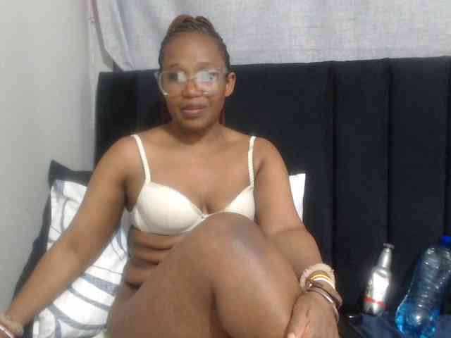 Sheila80 webcam