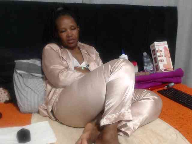 Sheila80 webcam