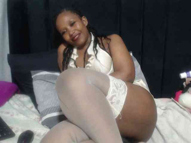 Sheila80 webcam