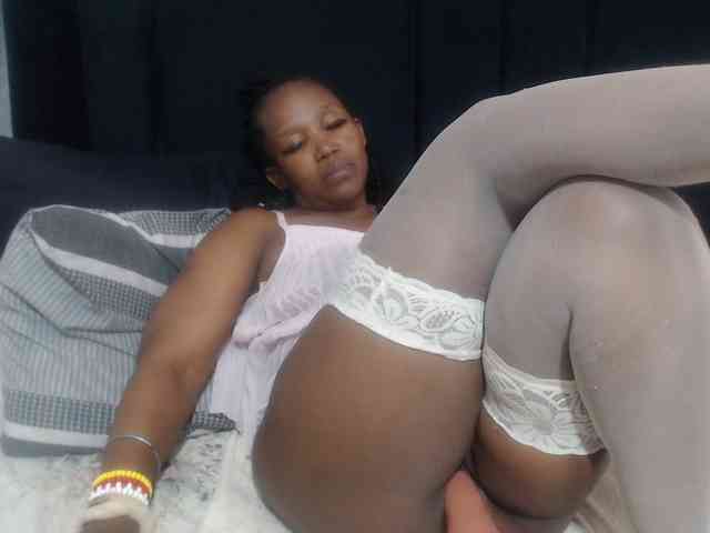 Sheila80 webcam