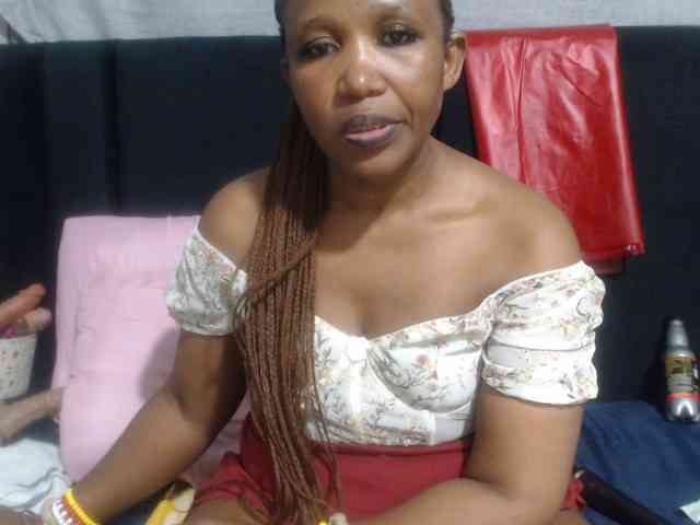 Sheila80 webcam