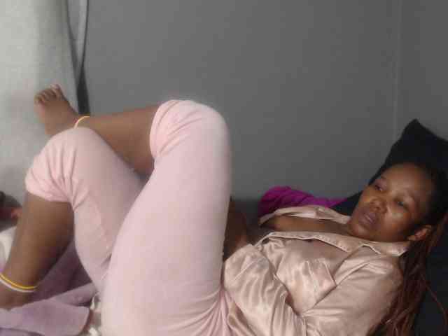 Sheila80 webcam