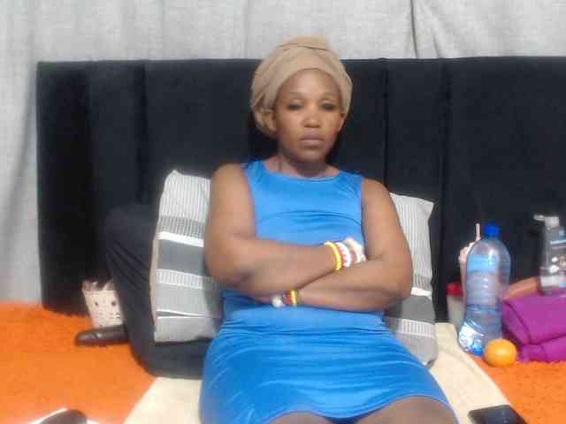 Sheila80 webcam