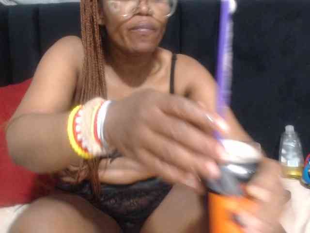 Sheila80 webcam