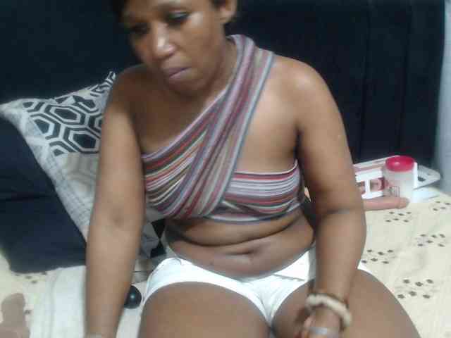 Sheila80 webcam