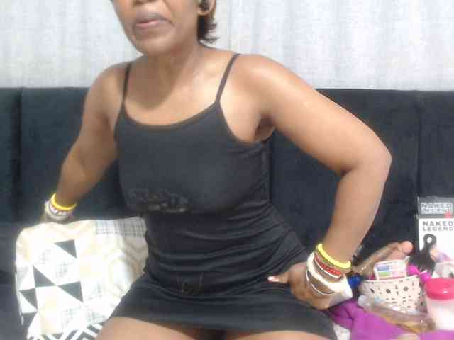 Sheila80 webcam