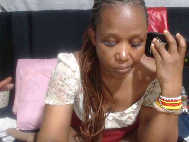 Sheila80 webcam