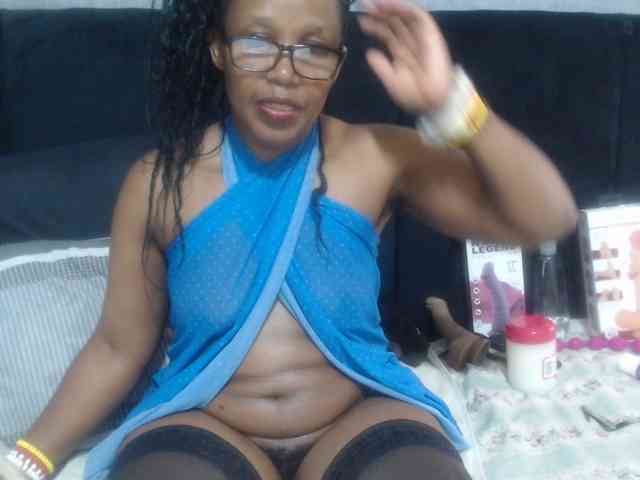 Sheila80 webcam