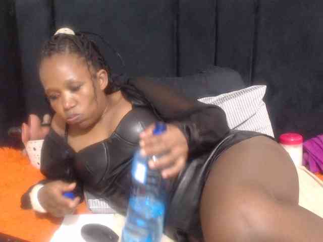 Sheila80 webcam