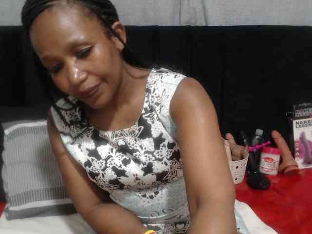 Sheila80 webcam