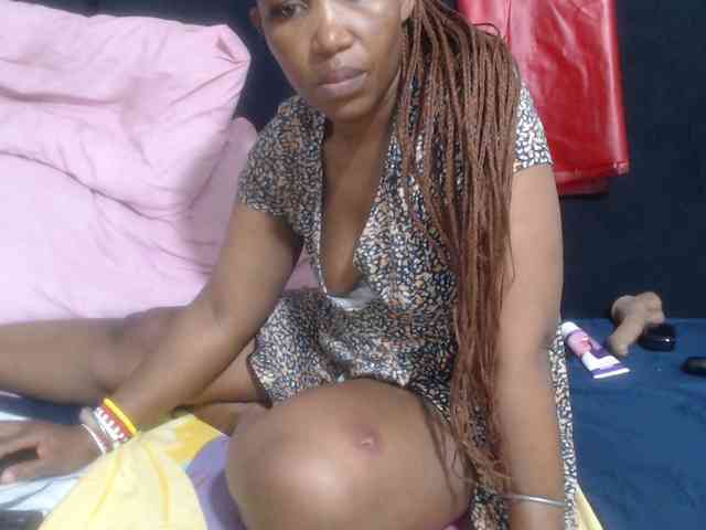 Sheila80 webcam