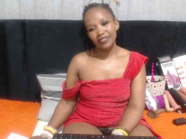 Sheila80 webcam
